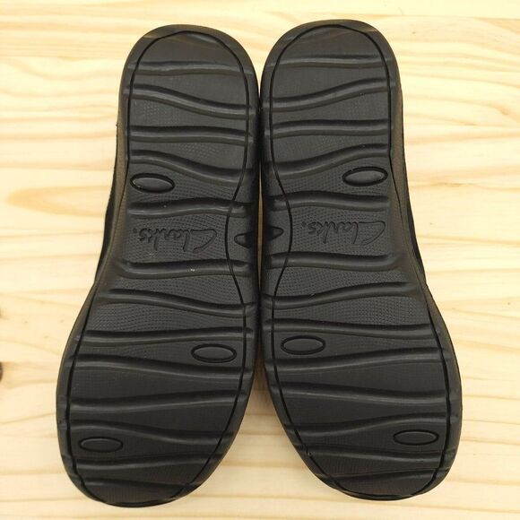 Clarks Springers Women's Slip On Flats Sz 5.5 Black Suede Outdoor Comfort Shoes - Picture 7 of 8